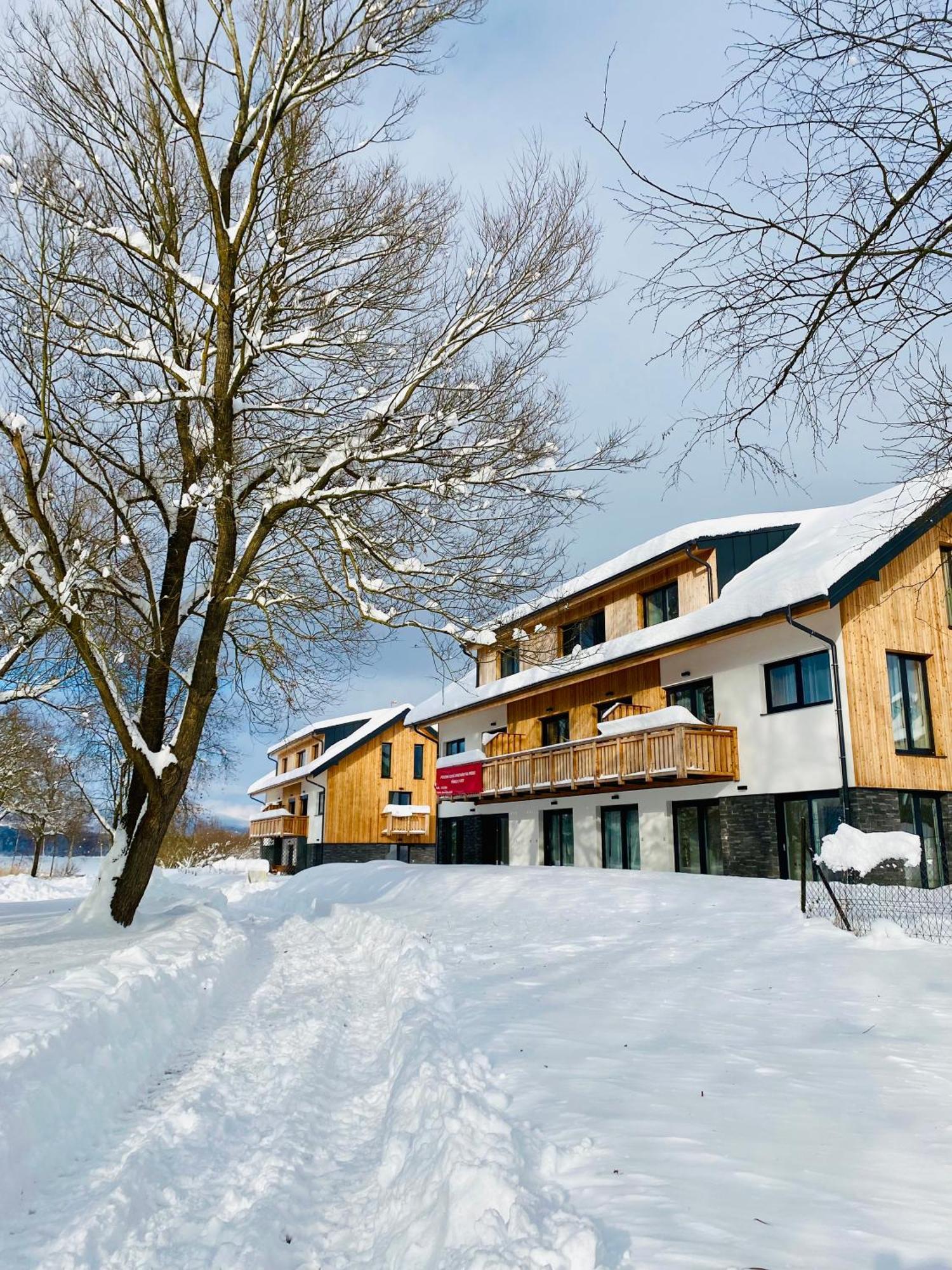 Apartman Na Brehu Lipna Černá v Pošumaví Kültér fotó